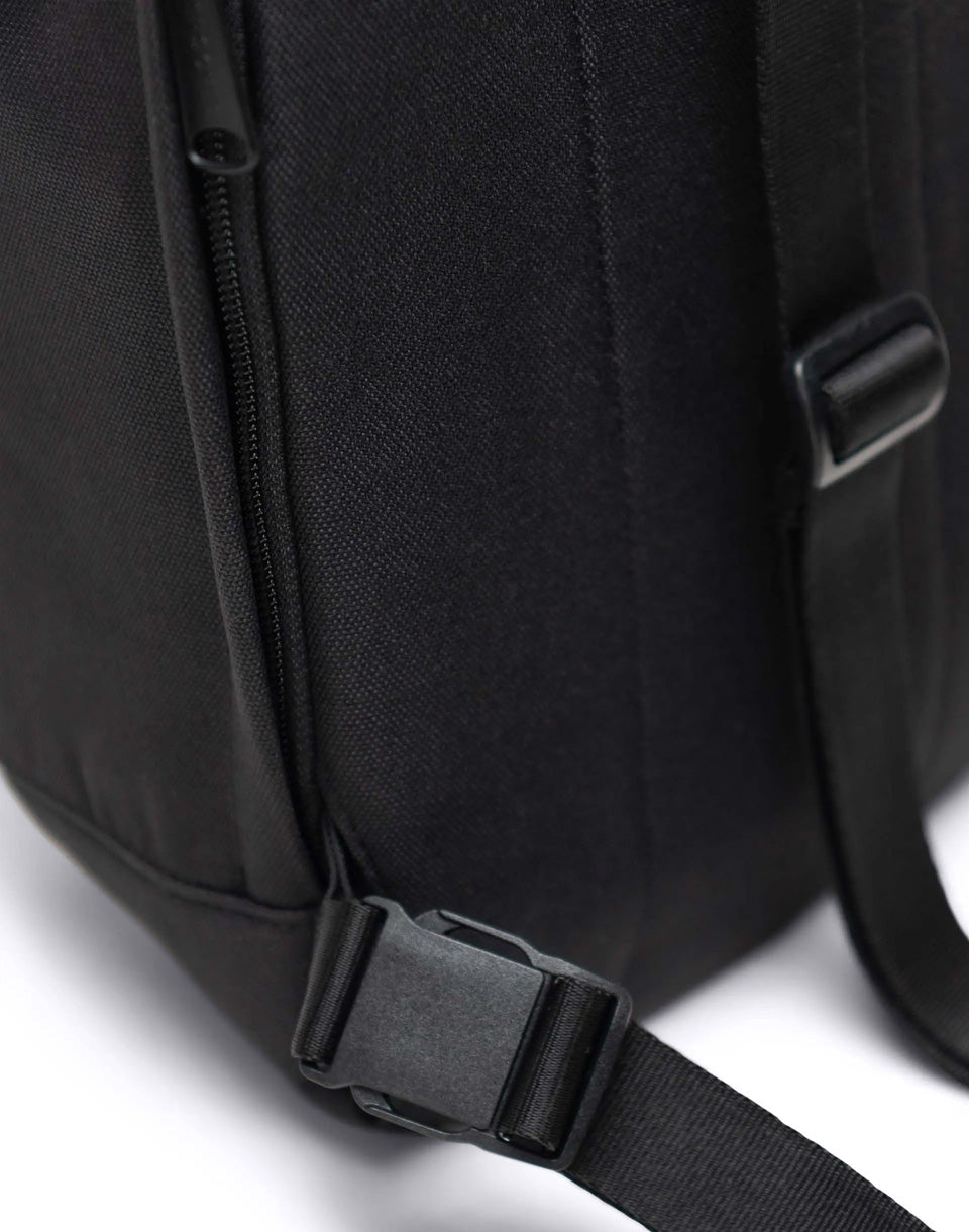 Retreat ™ Sling Bag