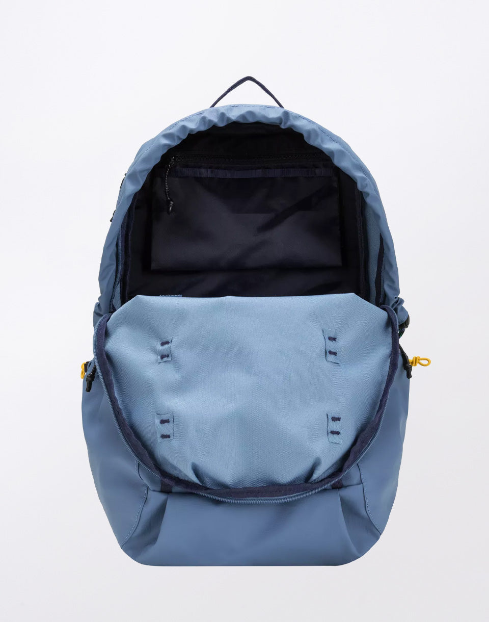 Kiln Hooded Zip Top Backpack 22L