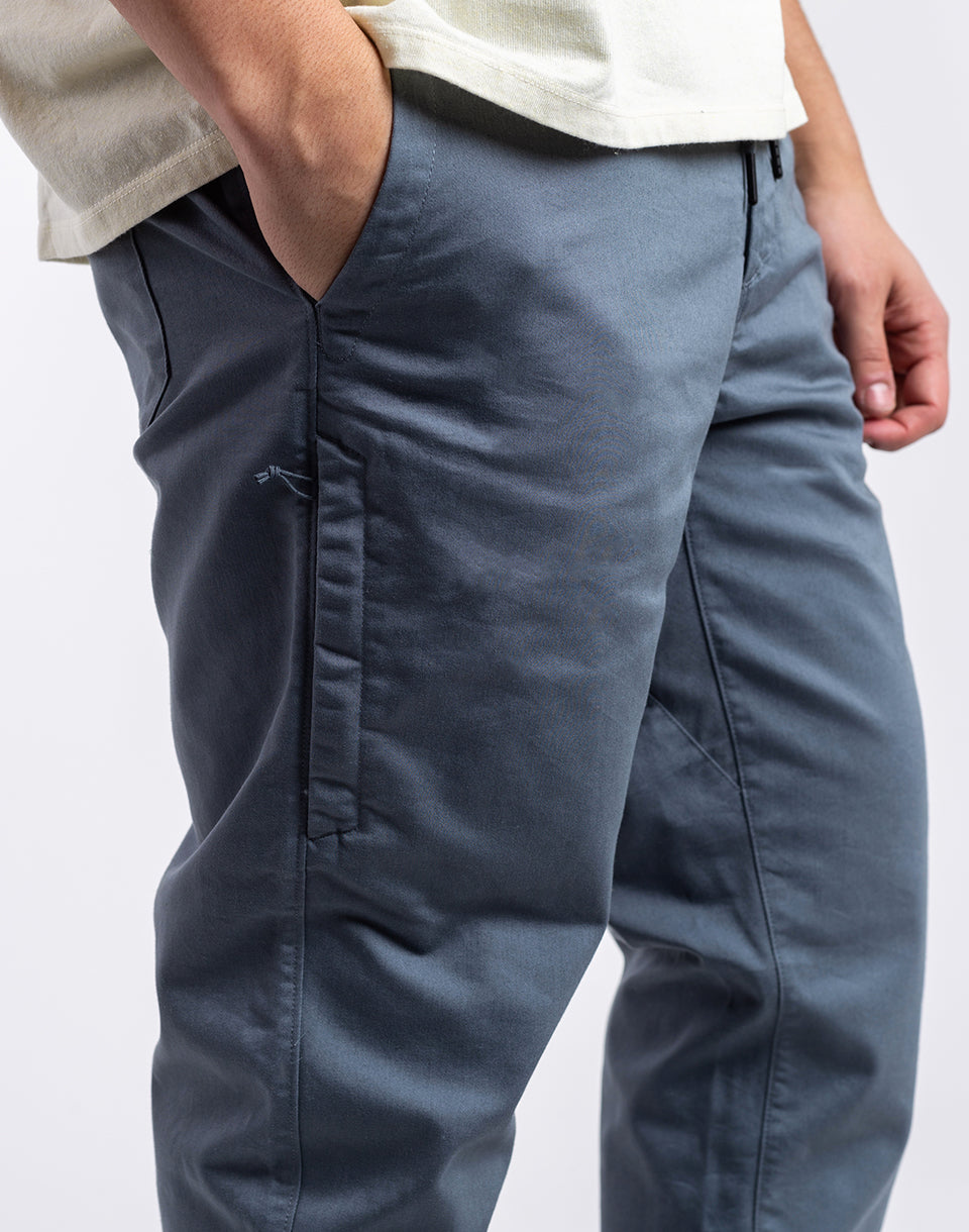 M's Twill Traveler Pants