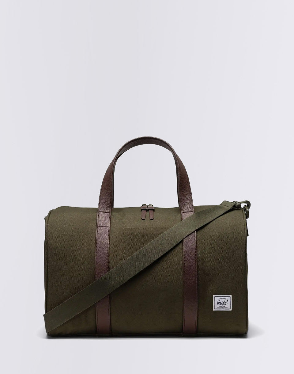 Novel Carry On Duffle